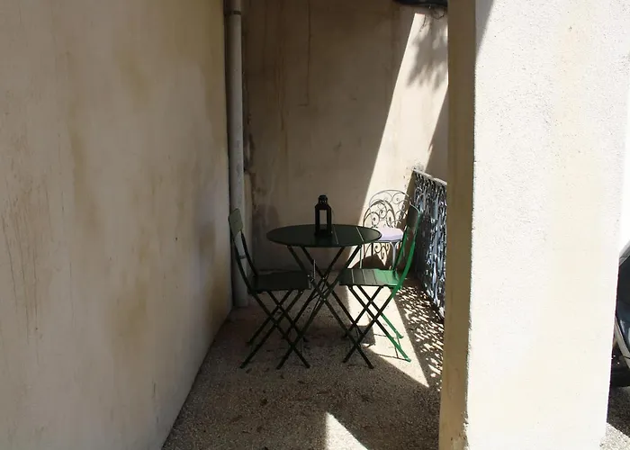 Agreable P2 Centre Au Calme. Διαμέρισμα